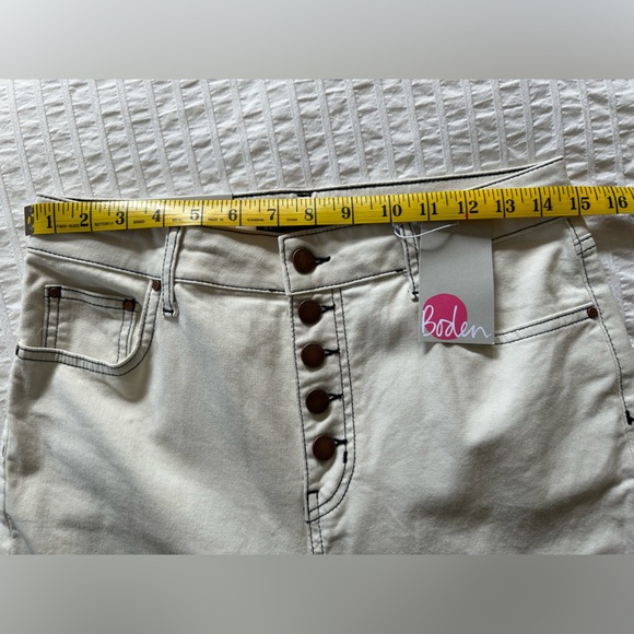 NWT Boden button fly straight leg denim - ecru with navy stitching - 12 - Picture 5 of 8